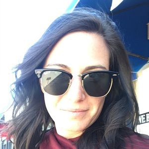 Meet your Posher, Mya